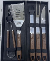 5-Piece BBQ Grill Tool Set with Aluminum Case